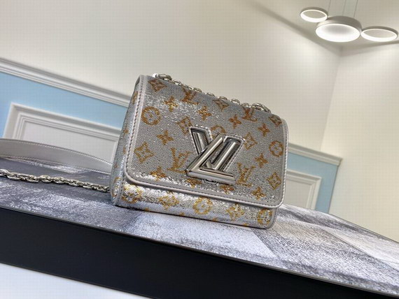 Louis Vuitton Bag 2020 ID:202007a73